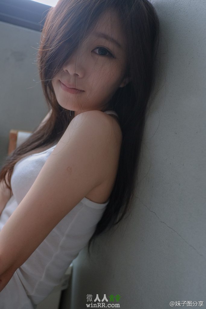953.jpg